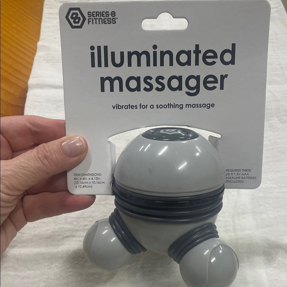 Series 8 Fitness Gray Illuminated Massager